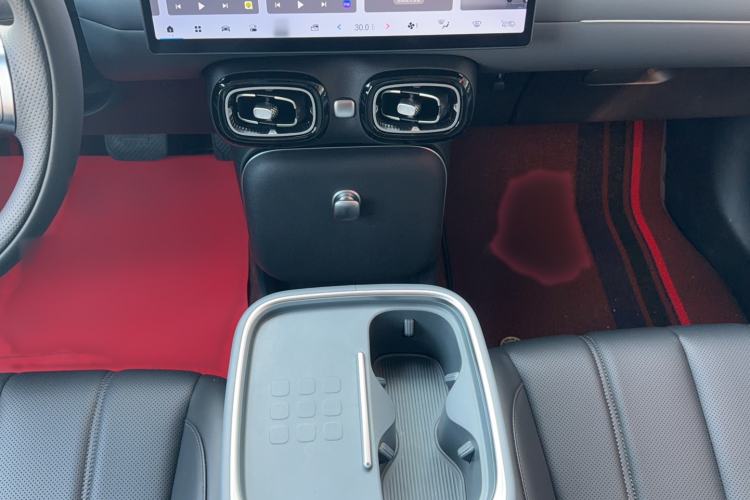 Used AION UT 2025 420 Intelligent Luxury Edition Gear Lever