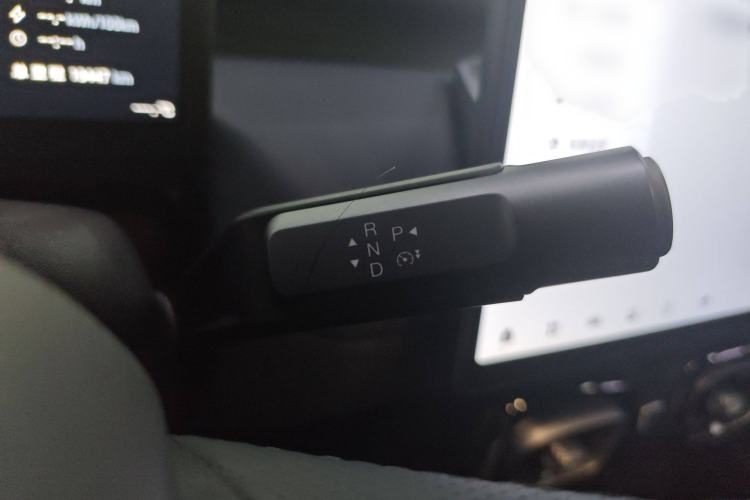 Used AION UT 2025 420 Intelligent Luxury Edition Gear Lever