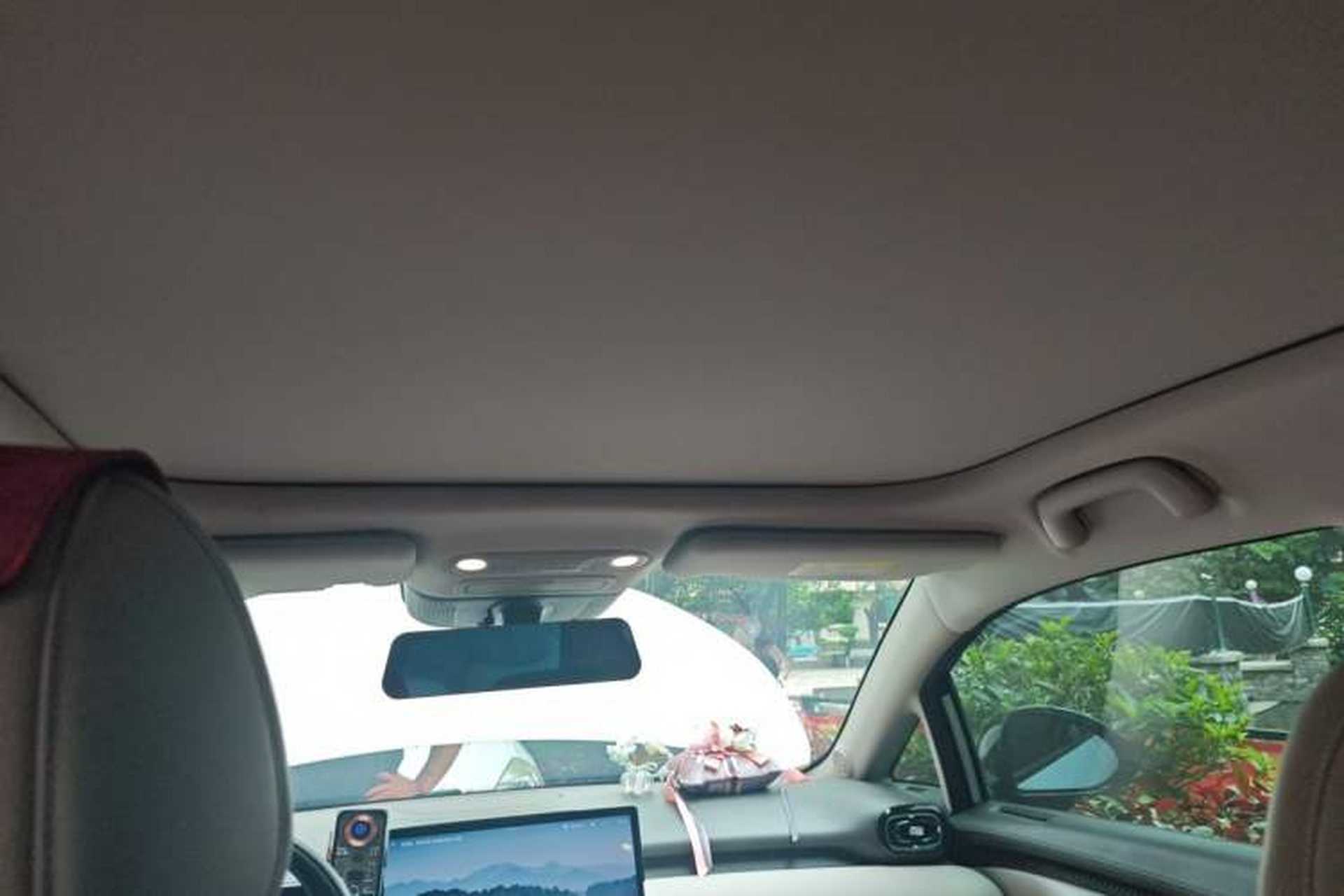 Used AION UT 2025 420 Prestige Edition Headliner