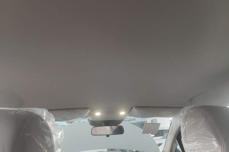 Used AION UT 2025 330 Star Edition Headliner