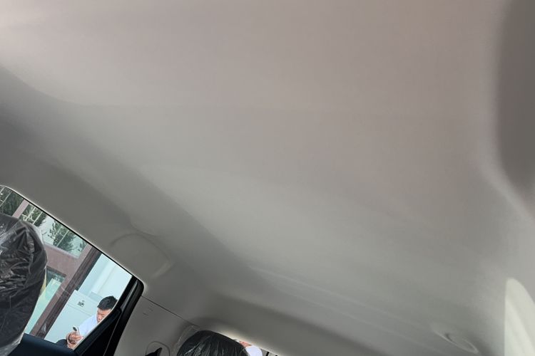 Used AION UT 2025 330 Starlight Edition Headliner