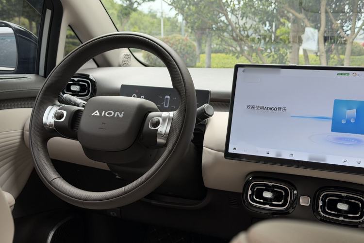 Used AION UT 2025 420 Prestige Edition Interior 1