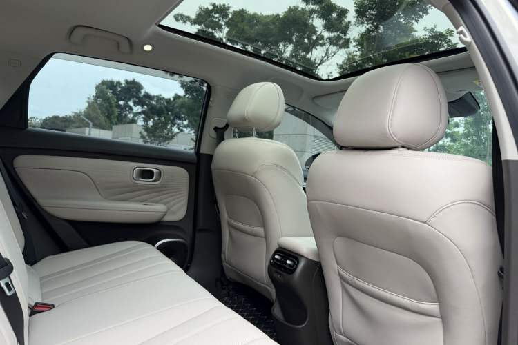 Used AION UT 2025 420 Prestige Edition Interior 11