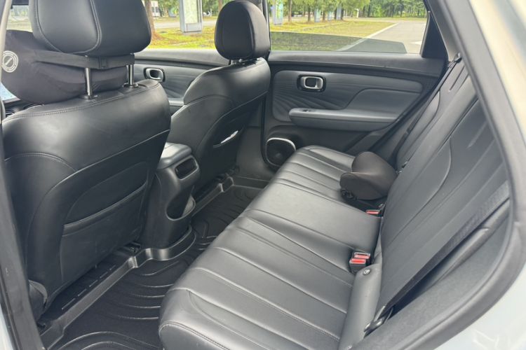 Used AION UT 2025 420 Smart Edition Interior 2