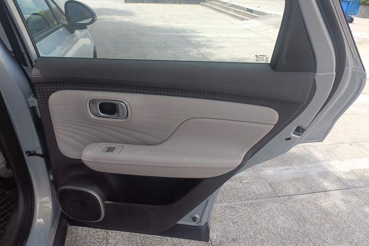 Used AION UT 2025 420 Smart Edition Interior 6