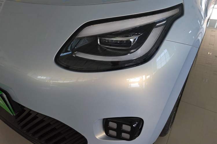 Used AION UT 2025 330 Starlight Edition Left Front Headlight