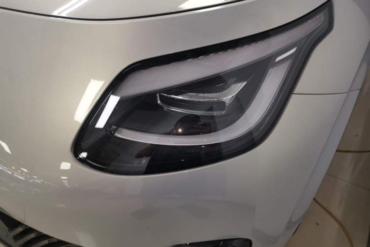 Used AION UT 2025 330 Starlight Edition Left Front Headlight