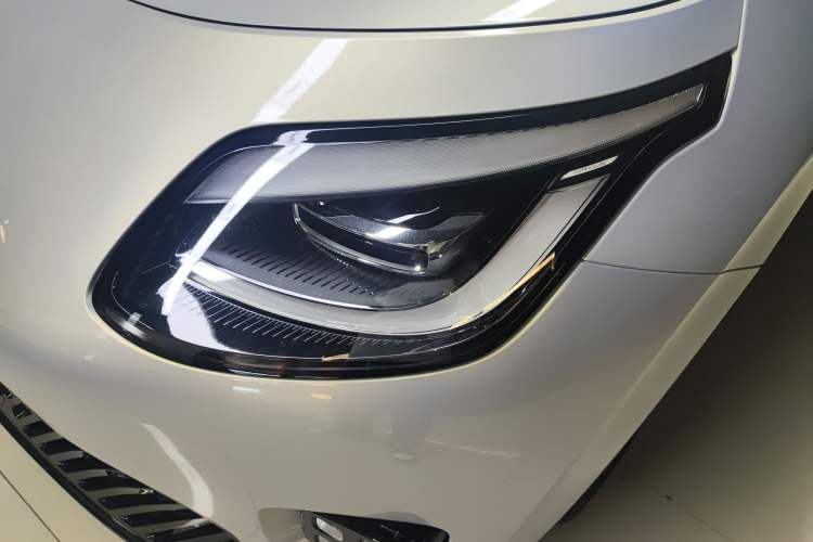 Used AION UT 2025 330 Starlight Edition Left Front Headlight