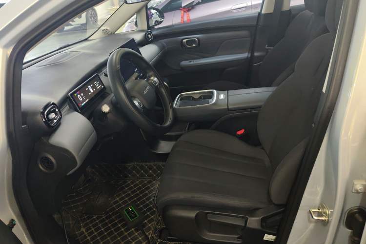 Used AION UT 2025 330 Starlight Edition Left Front Seat