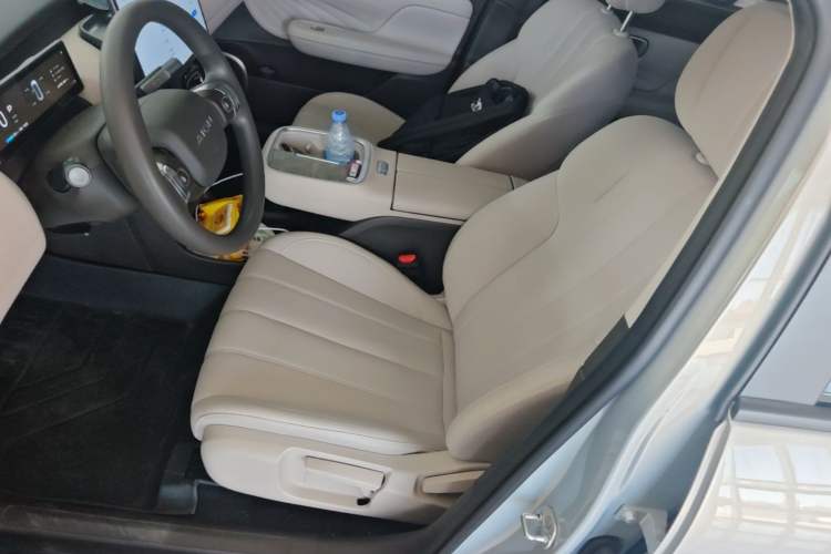 Used AION UT 2025 330 Starlight Edition Left Front Seat