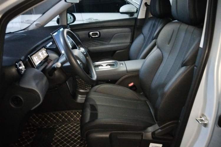 Used AION UT 2025 420 Smart Edition Left Front Seat