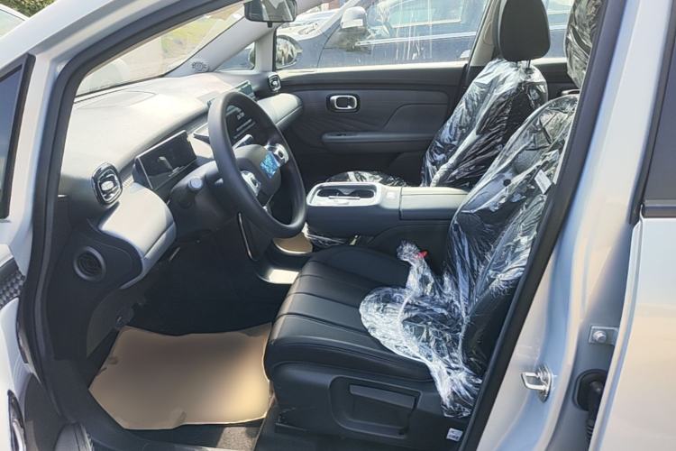 Used AION UT 2025 420 Smart Edition Left Front Seat