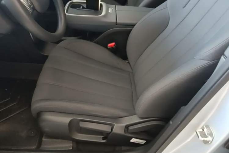 Used AION UT 2025 330 Starlight Edition Left Front Seat
