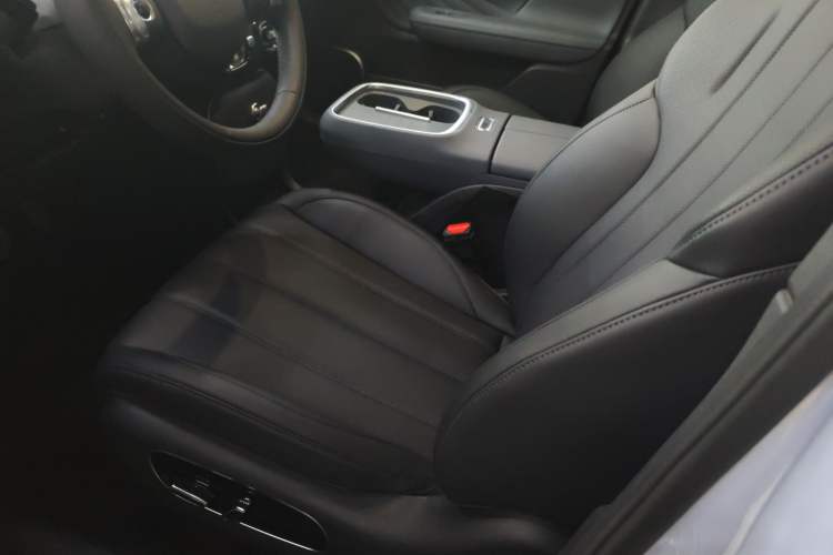 Used AION UT 2025 420 Intelligent Luxury Edition Left Front Seat