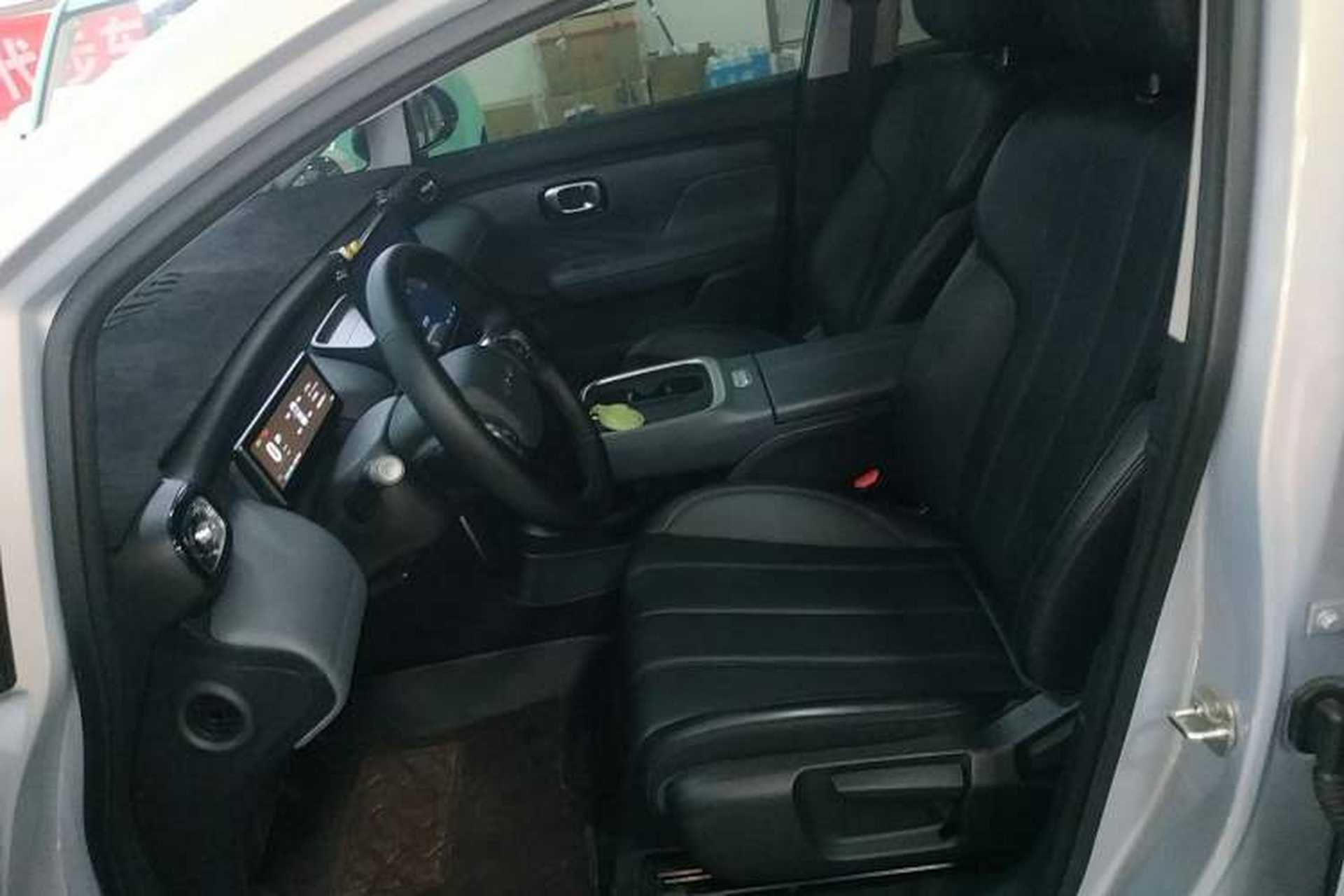Used AION UT 2025 420 Smart Edition Left Front Seat