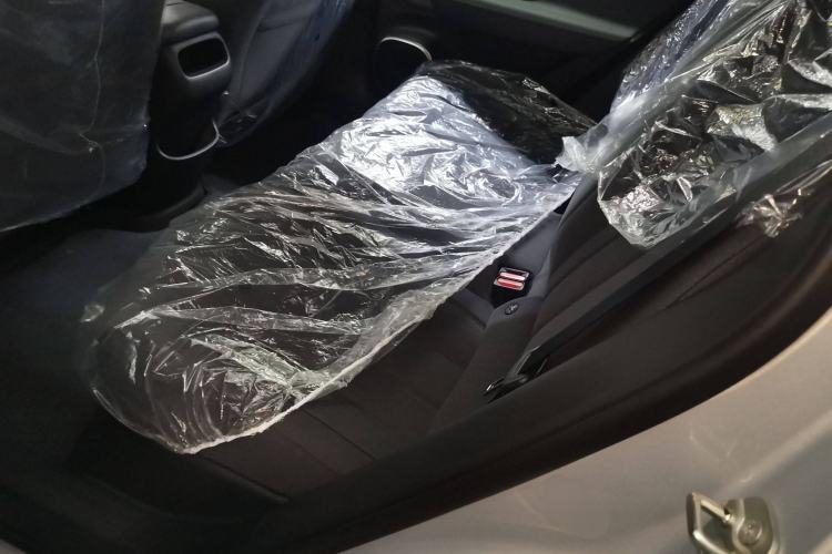 Used AION UT 2025 330 Starlight Edition Left Rear Seat