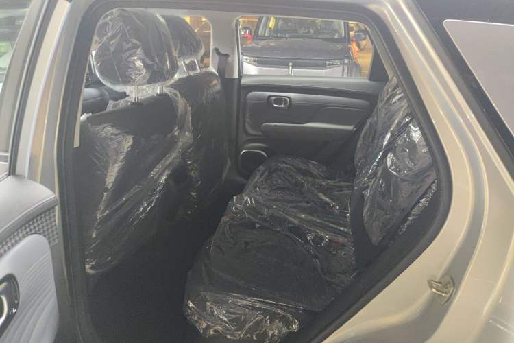 Used AION UT 2025 330 Starlight Edition Left Rear Seat