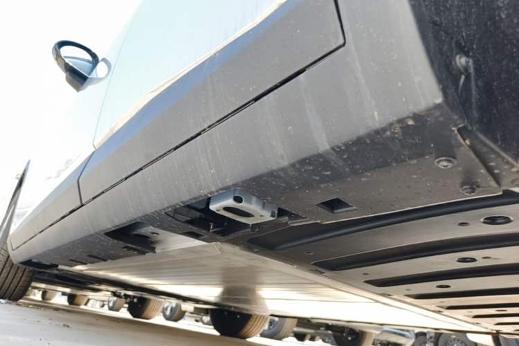 Used AION UT 2025 330 Starlight Edition Left Side Sill
