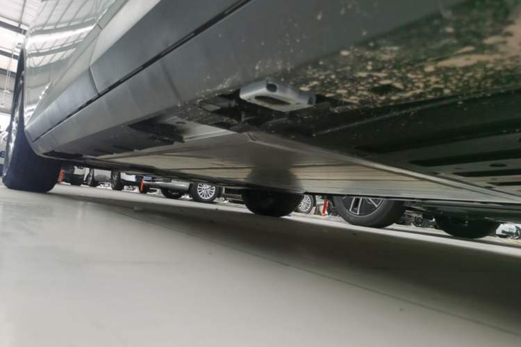 Used AION UT 2025 420 Smart Edition Left Side Sill