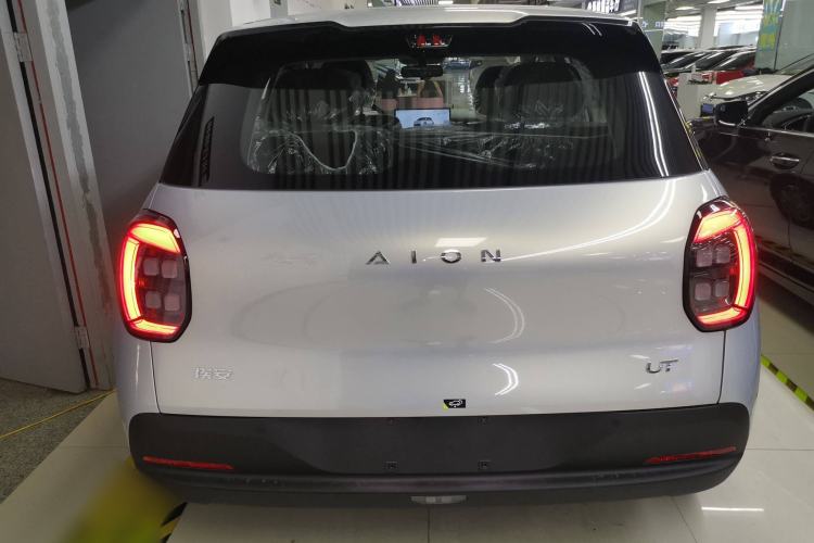 Used AION UT 2025 330 Starlight Edition Rear