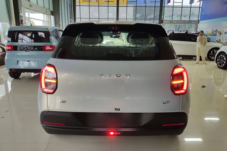 Used AION UT 2025 330 Starlight Edition Rear