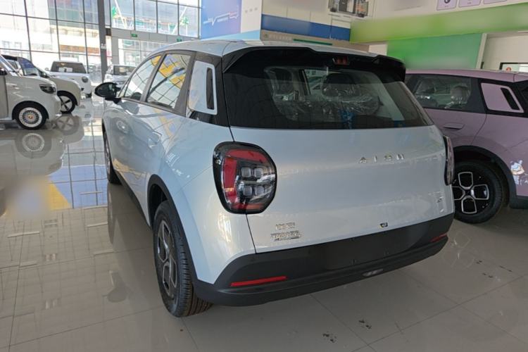 Used AION UT 2025 330 Starlight Edition Rear Left 45 Deg