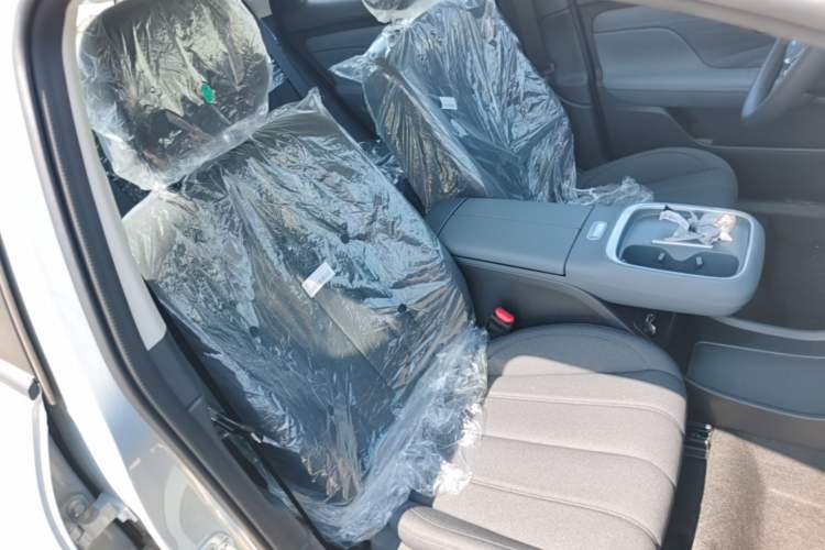 Used AION UT 2025 330 Starlight Edition Right Front Seat