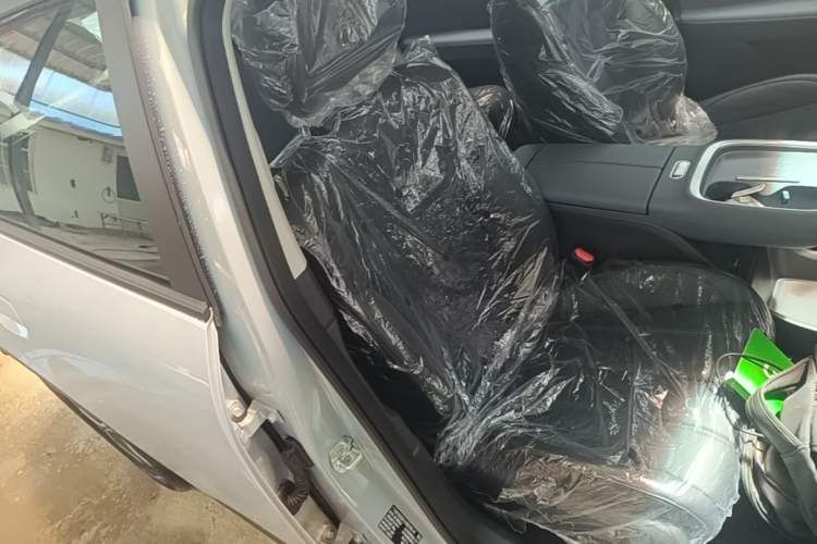 Used AION UT 2025 420 Smart Edition Right Front Seat