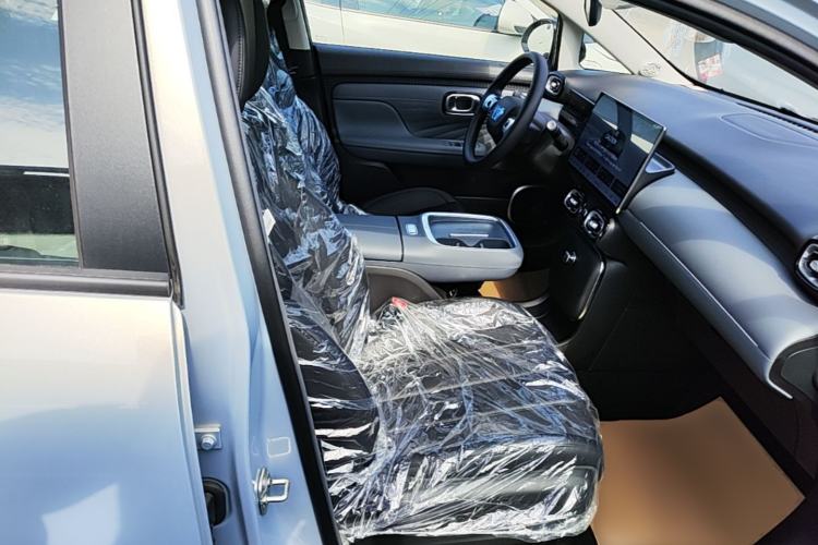Used AION UT 2025 420 Smart Edition Right Front Seat