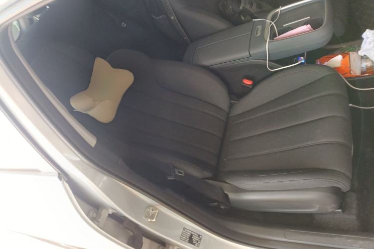 Used AION UT 2025 330 Star Edition Right Front Seat