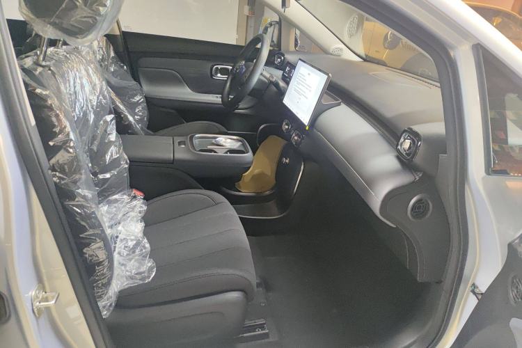 Used AION UT 2025 330 Starlight Edition Right Front Seat