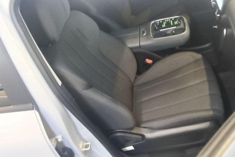 Used AION UT 2025 330 Starlight Edition Right Front Seat