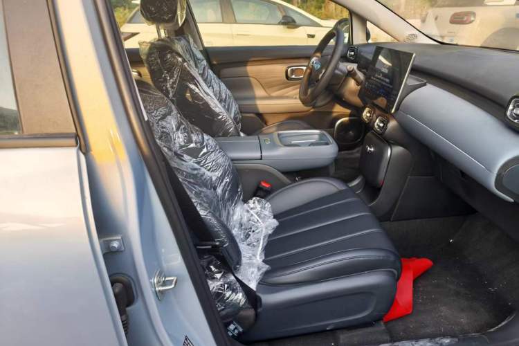 Used AION UT 2025 420 Smart Edition Right Front Seat