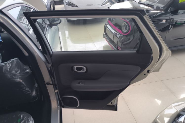 Used AION UT 2025 330 Starlight Edition Right Rear Door Interior