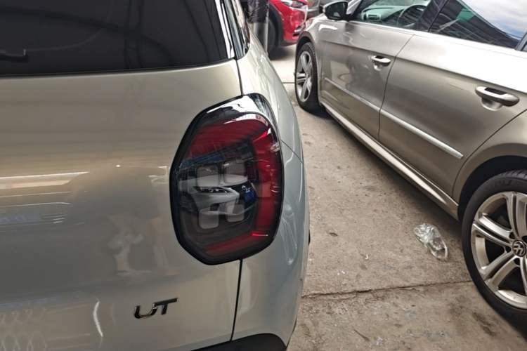 Used AION UT 2025 420 Prestige Edition Right Rear Taillight