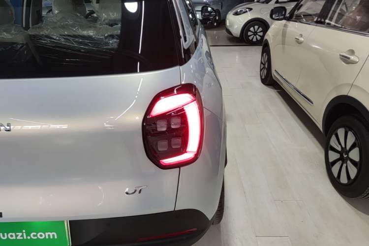 Used AION UT 2025 330 Starlight Edition Right Rear Taillight