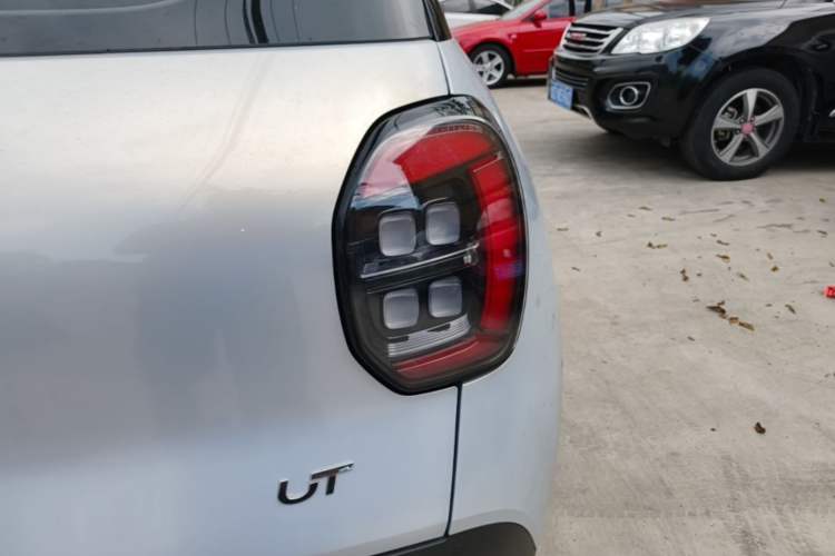 Used AION UT 2025 330 Starlight Edition Right Rear Taillight