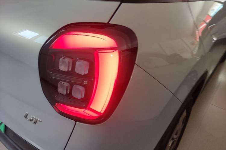 Used AION UT 2025 330 Starlight Edition Right Rear Taillight