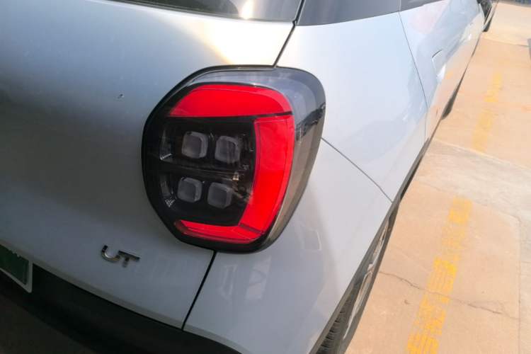 Used AION UT 2025 330 Star Edition Right Rear Taillight