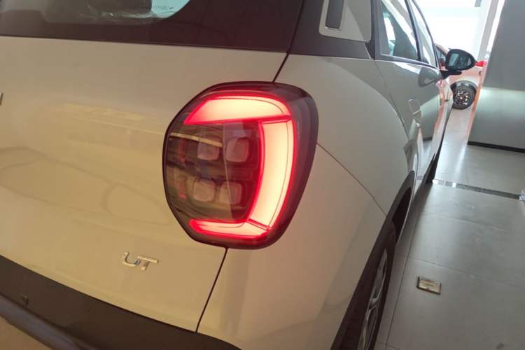 Used AION UT 2025 330 Starlight Edition Right Rear Taillight