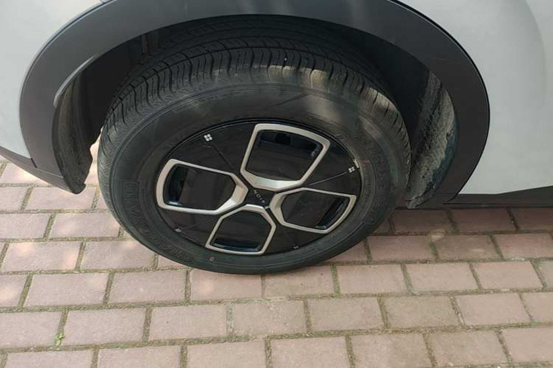 Used AION UT 2025 330 Starlight Edition Right Rear Wheel Hub