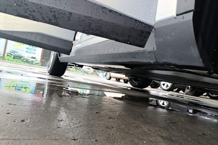 Used AION UT 2025 420 Smart Edition Right Side Sill