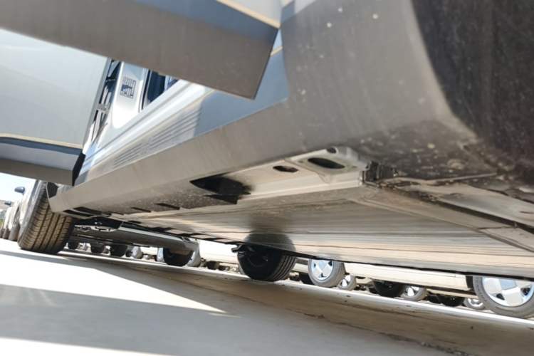 Used AION UT 2025 330 Starlight Edition Right Side Sill