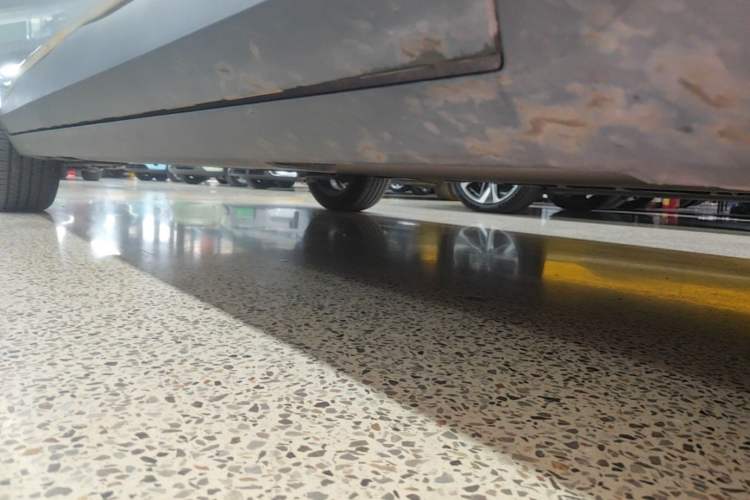 Used AION UT 2025 420 Prestige Edition Right Side Sill
