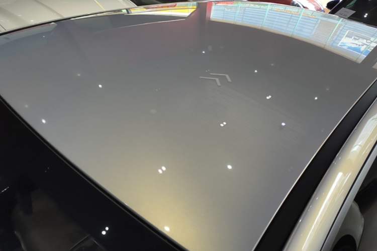 Used AION UT 2025 330 Starlight Edition Roof