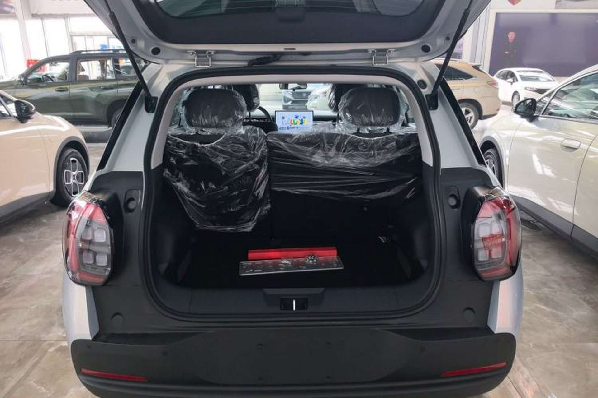 Used AION UT 2025 330 Starlight Edition Trunk