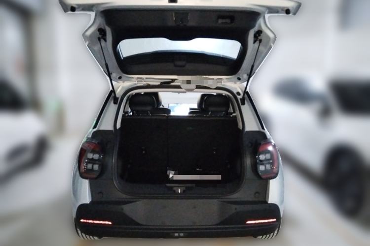 Used AION UT 2025 420 Smart Edition Trunk