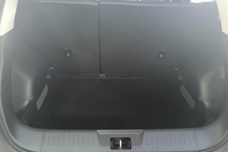 Used AION UT 2025 420 Intelligent Luxury Edition Trunk