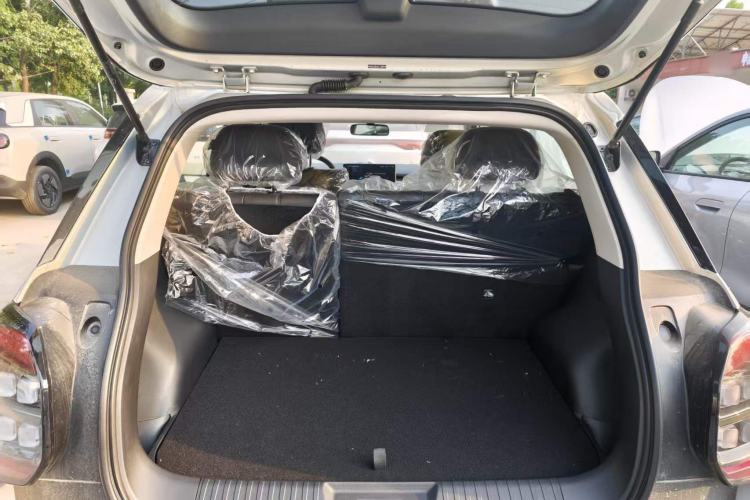 Used AION UT 2025 420 Smart Edition Trunk