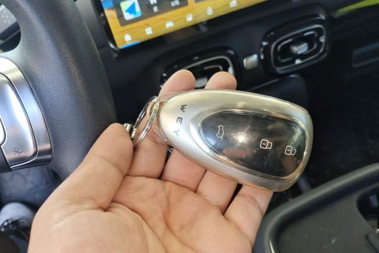 Used AION UT 2025 330 Starlight Edition Vehicle Key